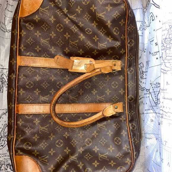 Louis Vuitton travel bag
Sirius 50 - Picture 4 of 11